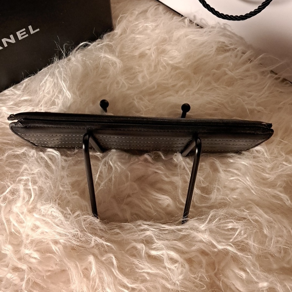 Chanel Mademoiselle Wallet in Good Condition - Picture 8 of 17